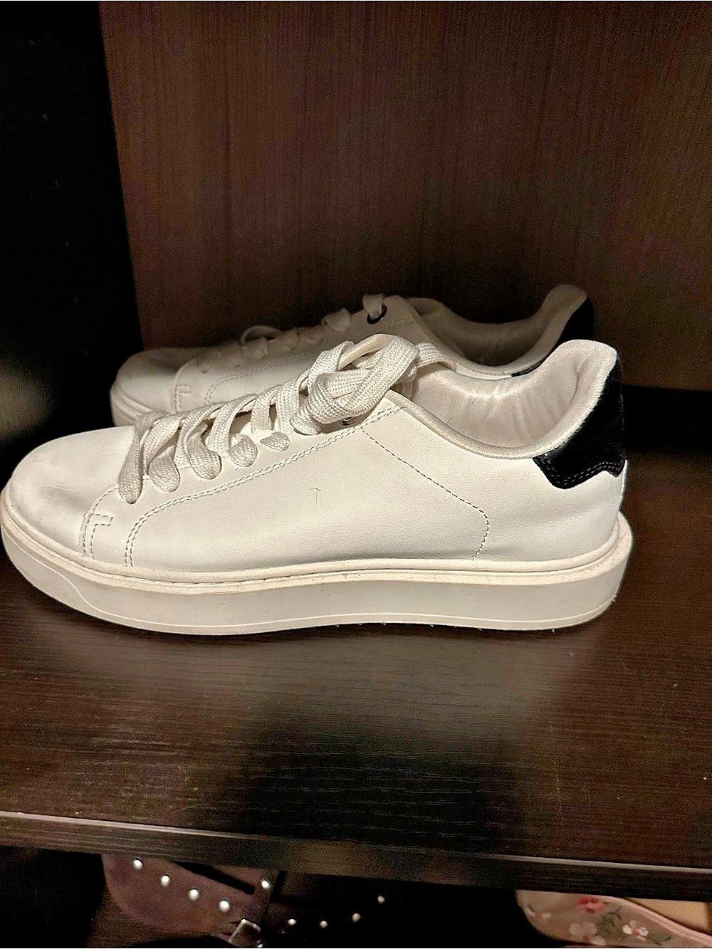 Women's White & Black Sneakers